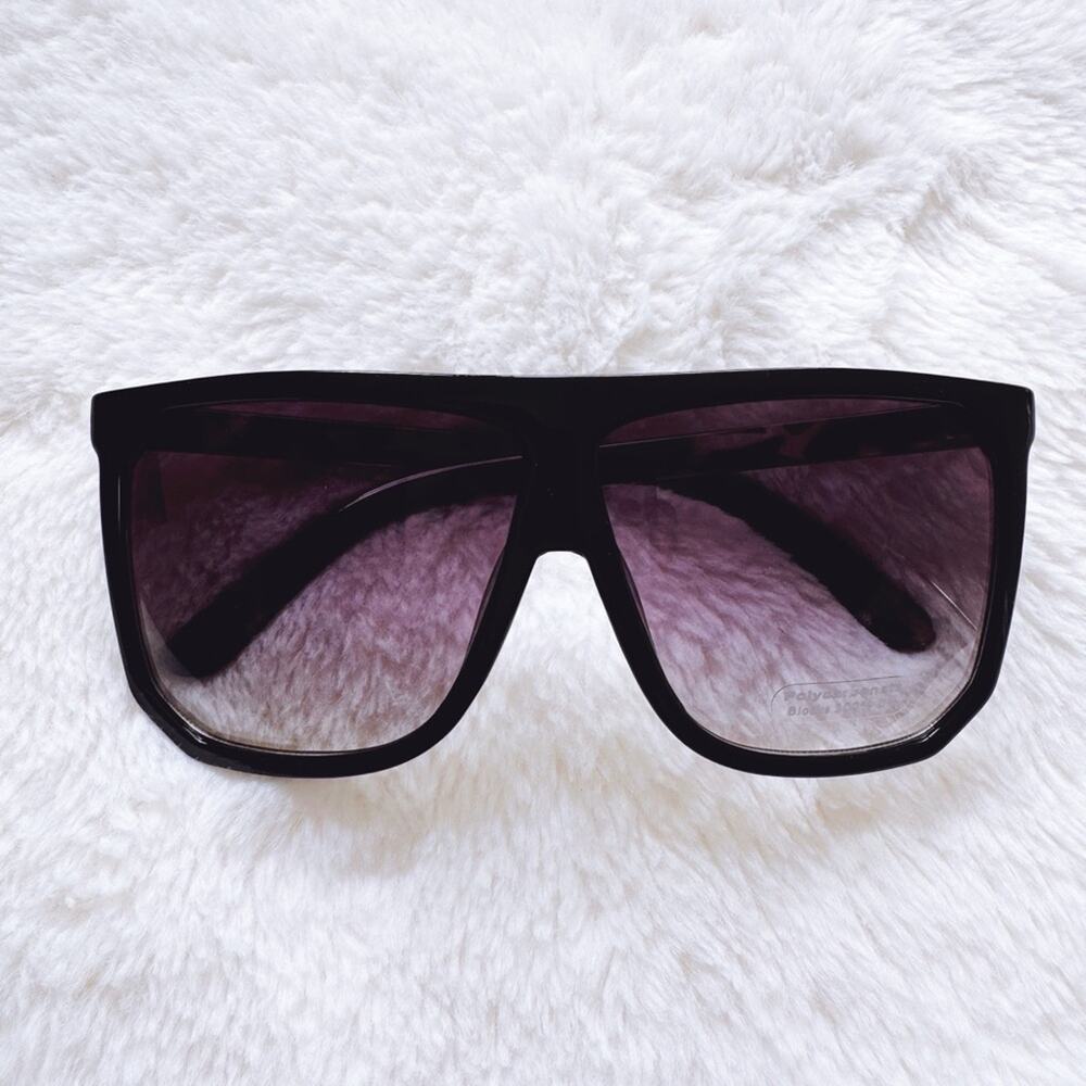 Kira Black Oversized Sunglasses